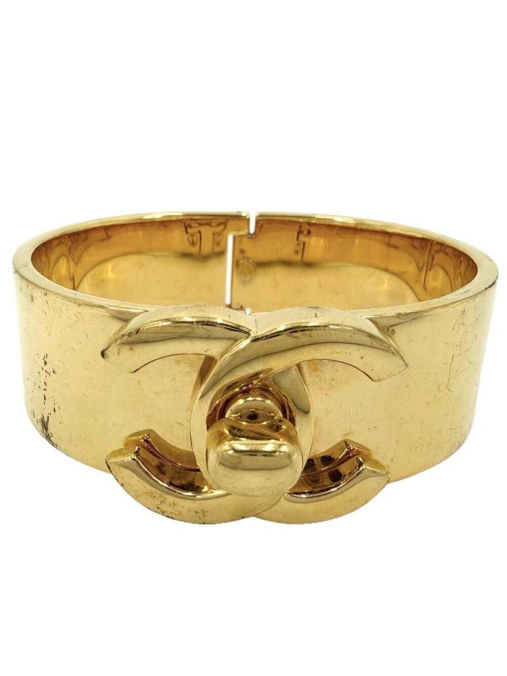 Chanel Cc Logo Turnlock Bracelet Metal #343279C14B